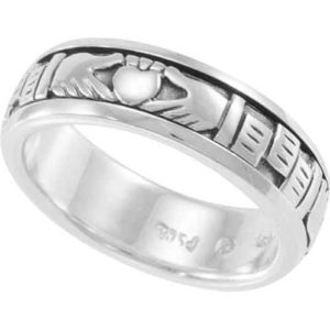 White Bronze Celtic Claddagh Spinner Ring