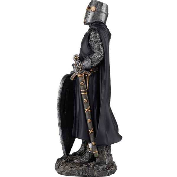 Fearless Crusader Knight Statue