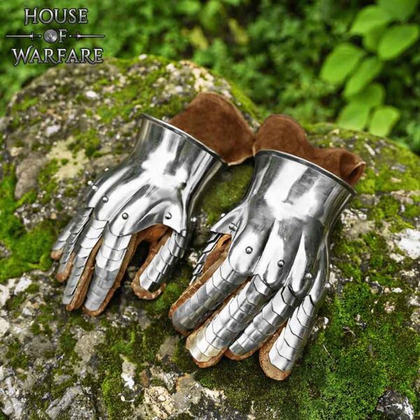 14th Century Steel Gauntlets