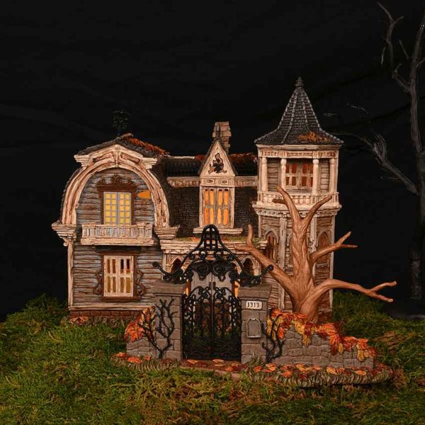 1313 Mockingbird Lane - Halloween Village by Department 56