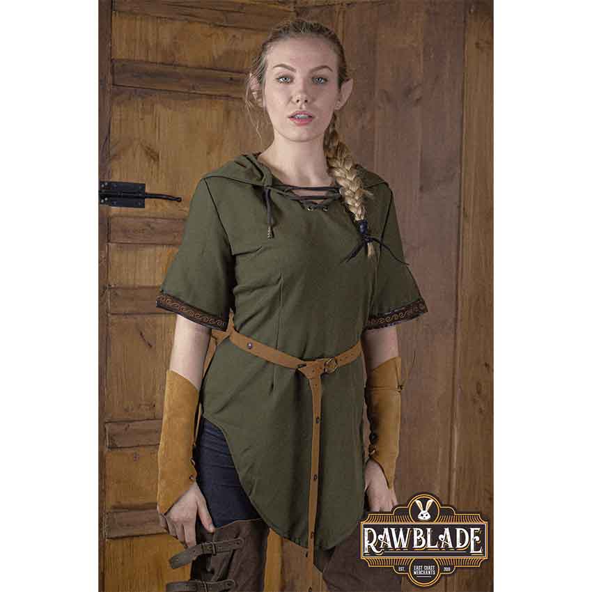 medieval female ranger clothing