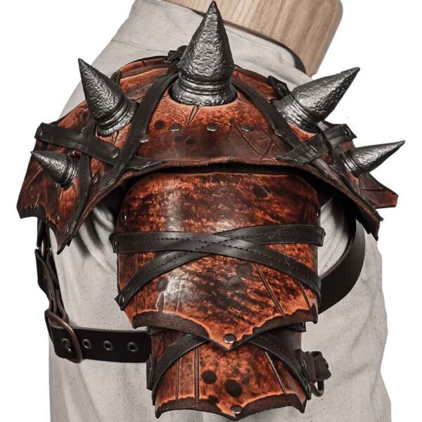 Wildwalker Spiked Pauldron