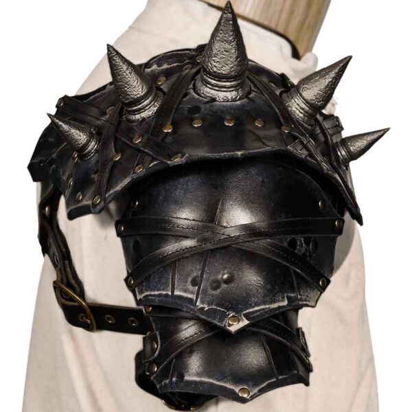 Ashwalker Spiked Pauldron