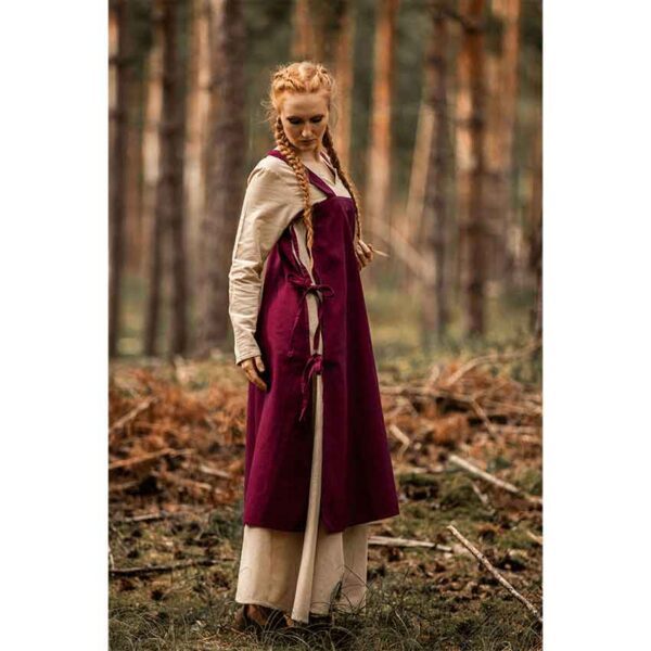 Hildegard Viking Overdress - Red