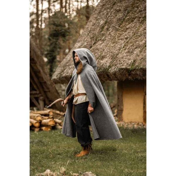 Hervir Wool Cloak with Liripipe Hood - Grey