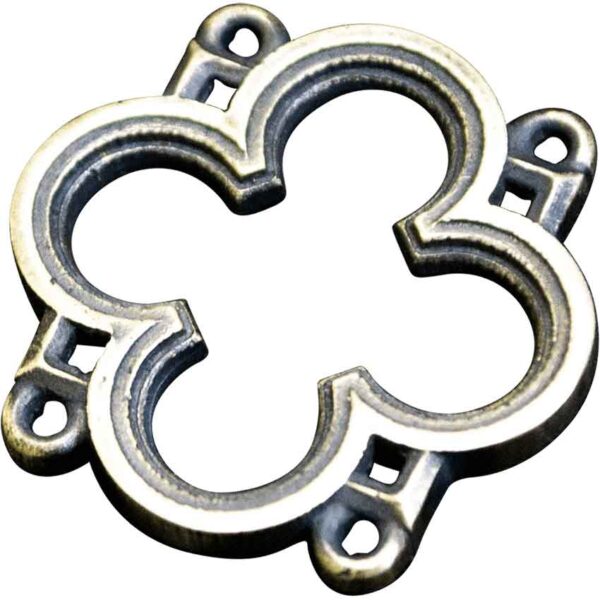 Quatrefoil Knight's Chain Link